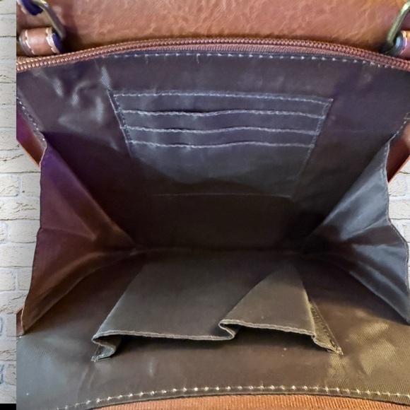 BOC Brown Faux Leather Crossbody Bag - Picture 5 of 6